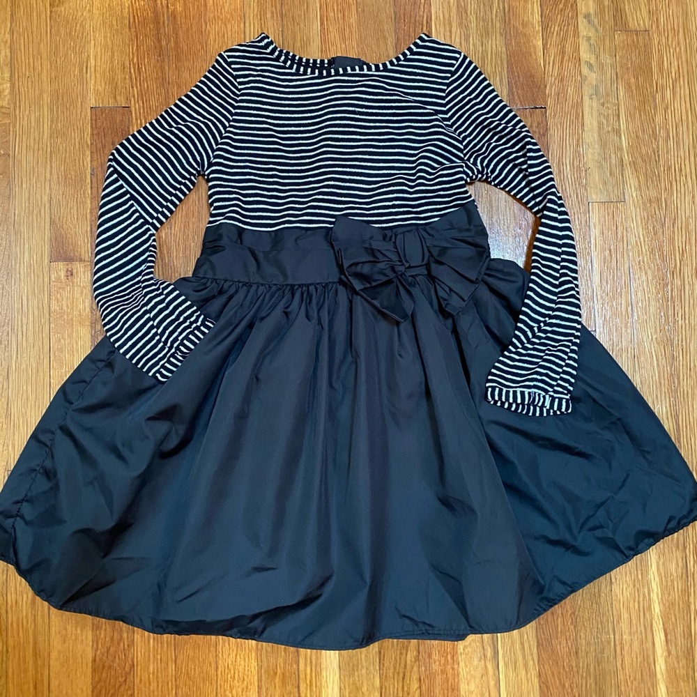 Girls beautiful dress size 5